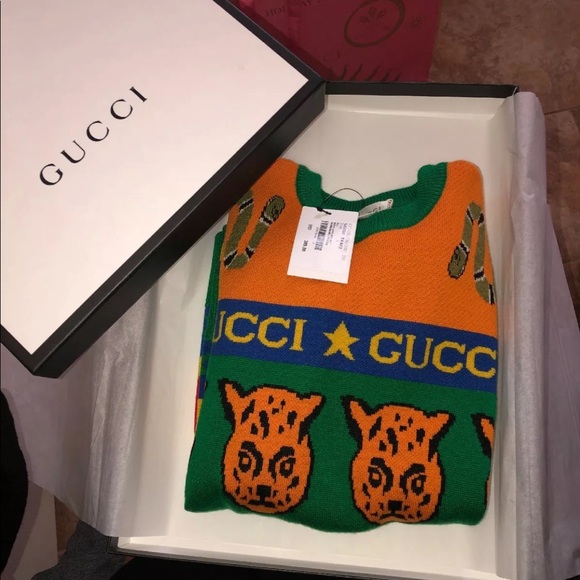 Brand new- authentic Gucci sweater - Picture 2 of 8